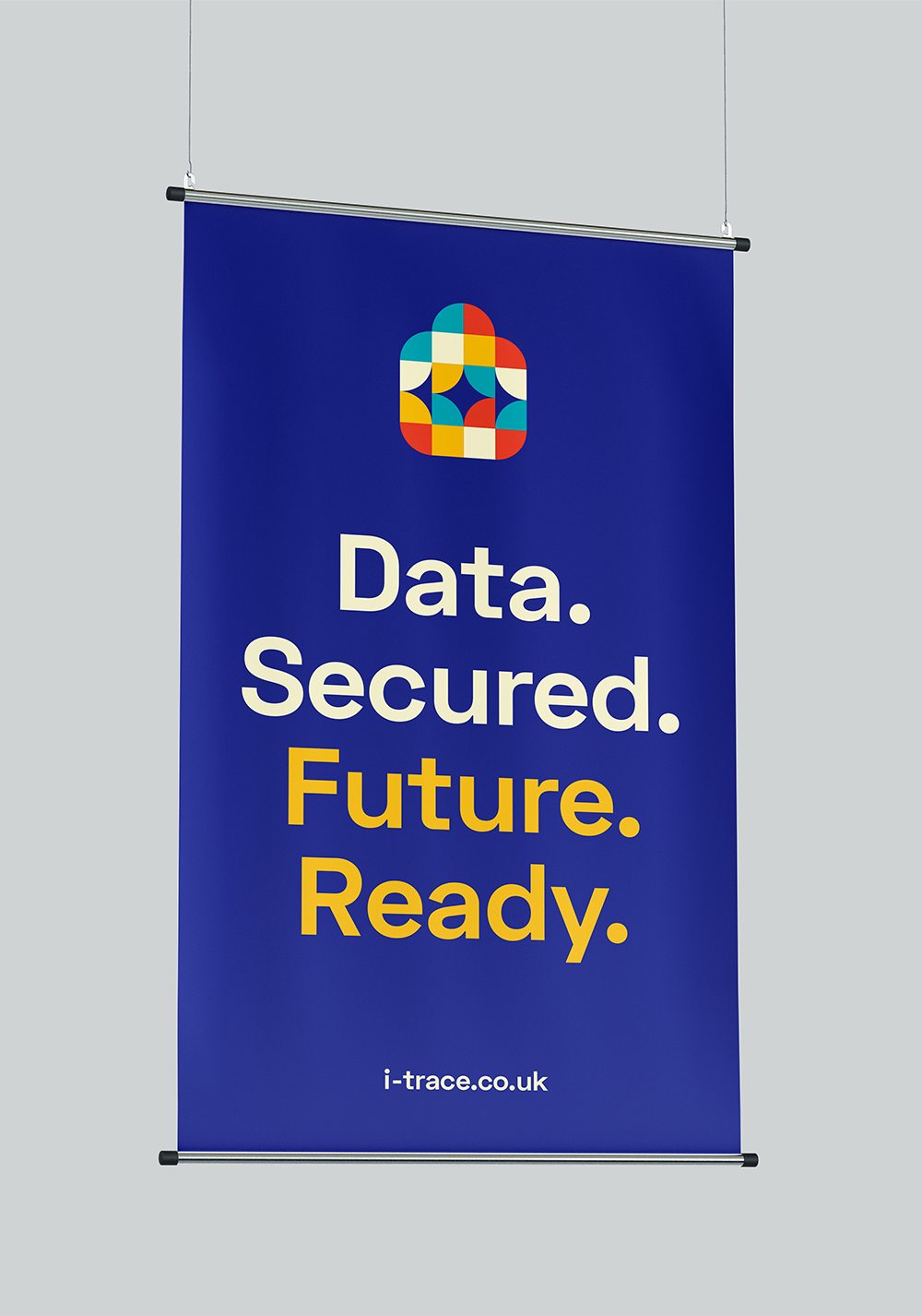 08-i-Trace-Hanging-Banner-v1